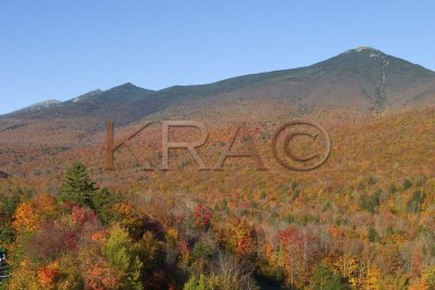 Franconia Notch - Viewed From the South 011(10-04).jpg