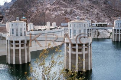 hoover dam 016(7-02).jpg