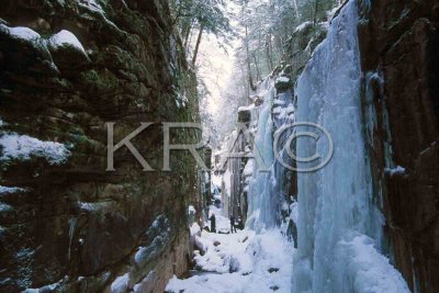 flume 010(1-02).jpg
