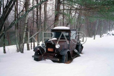 old truck 001(1-02).jpg