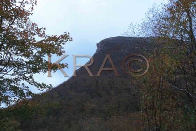 old man of the mountains 001(10-02).jpg