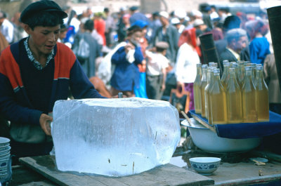 Refreshments- market Kashgar (W-China)