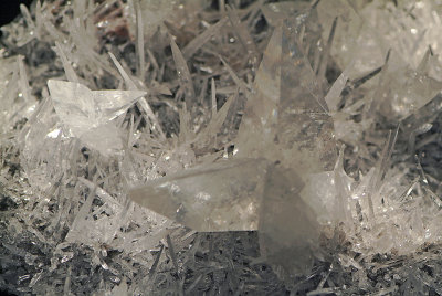 large crystal formation 01
