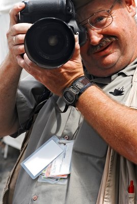 R Clayton McKee photojournalist