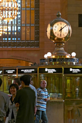 Grand Central Station clock 01