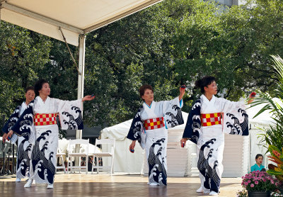Dance of Asian America 02