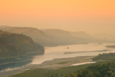 Columbia River Sunset 1w.jpg
