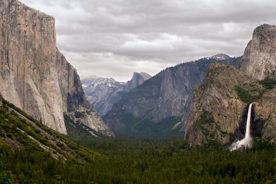 Overcast Yosemite 2w.jpg