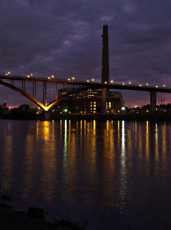 Power Plant on the Mississppi River