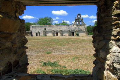 Mission San Juan Chapel, seen from the Ruins