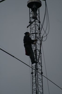 Arranging hardline