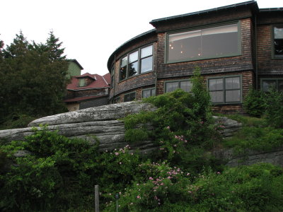 Rock and House