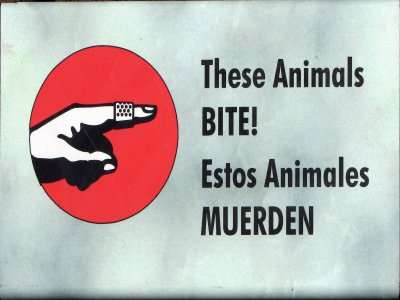 Estos Animales Muerden