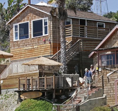 My cottage in January 2008.jpg