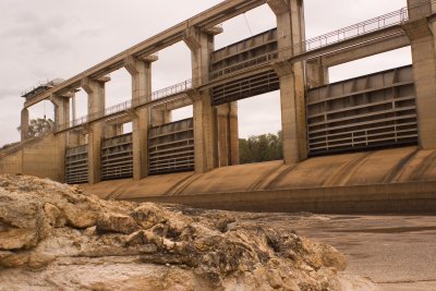 Beardmore Dam St George.jpg