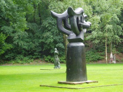 kroeller-mueller sculpture garden