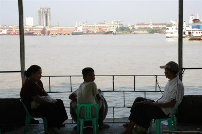 Ferry Rangoon-Dala