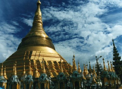 Myanmar0004 (Custom).jpg
