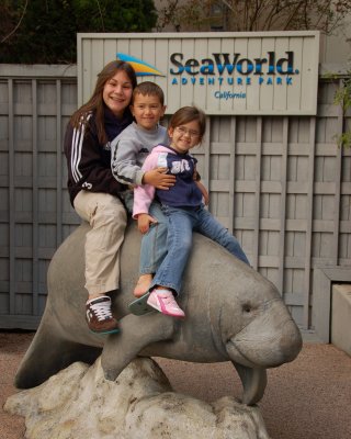 Erin, Reto and Isabella at SeaWorld