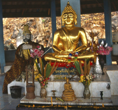 Buddha altar
