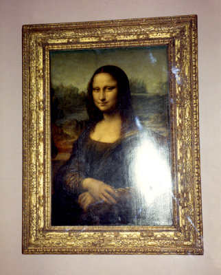 Mona Lisa under protective glass