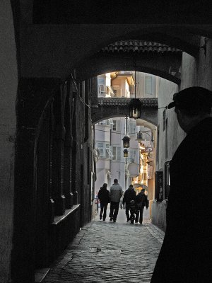 Covered passageway 0268