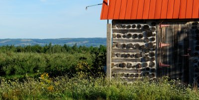 Barn with view across valley