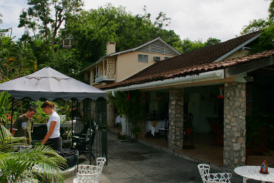 ARNOS VALE HOTEL-RESTAURANT BALCONY