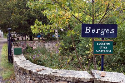 Entrance to Berges