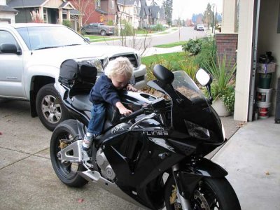 logan-reving-600rr.jpg