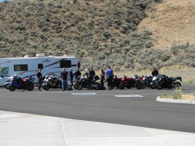 bikes-fossil-beds.jpg