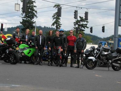 group-leaving-pdx2.jpg