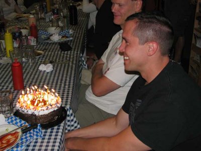 liv-bday-cake.jpg