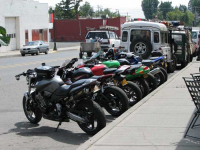 bikes-lunch-condon.jpg
