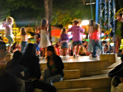 Young Dancers In Motion, Carnon