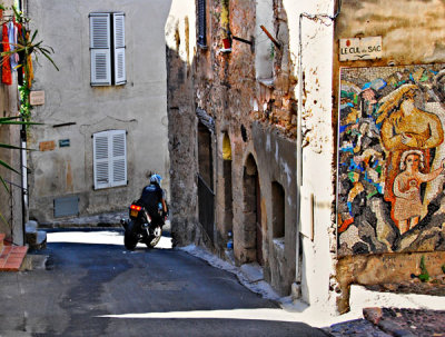 Wall Textures, Biot