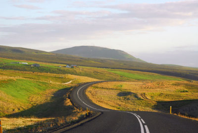 Route 85 heading south towards Húsavík