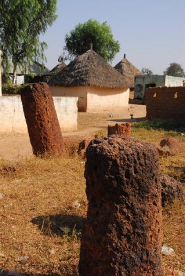 Laterite pillars used in the Senegambian stone circles