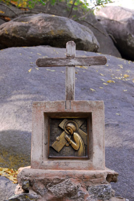 Stations of the Cross, Basilica of Notre Dame dArigbo