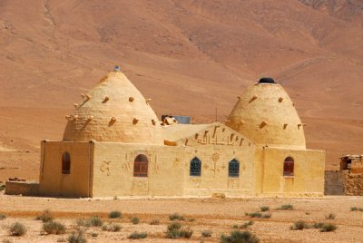 Syrian Beehive House at the Bagdad Cafe 66