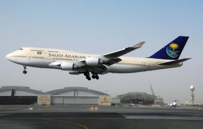 Saudi Arabian Airlines Boeing 747-400 (HZ-AIV), Dubai