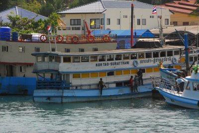 Koh Tao-Suratthani slow boat, Ban Ko Tao ferry pier