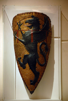 Parade Shield with Vallani family griffin, ca 1450