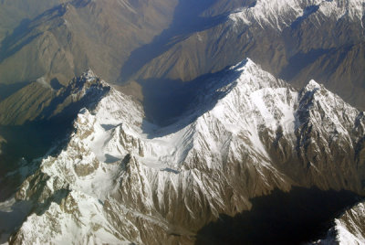 Karakorum Range (36 44N/75 55E) north of Sost, Pakistan
