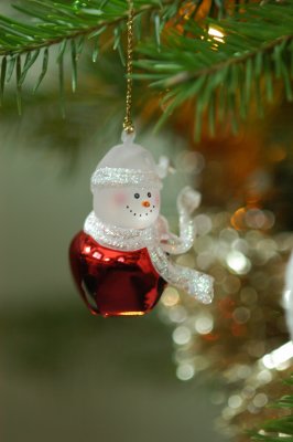 Jingle-bell snowman