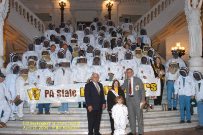 100 Beekeepers at the PA. State Capital 2004