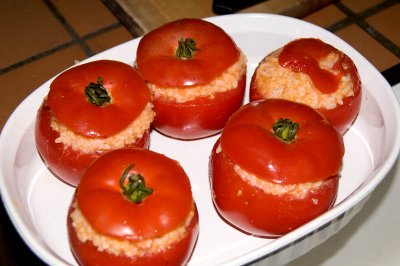 tomatoes stuffed with spiced rice