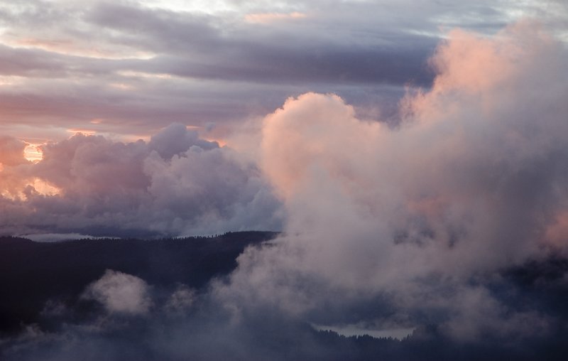 Sierra Cumulo Light