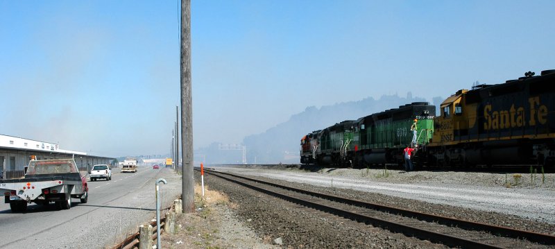 Blue Angels 4: airplane dust settles on the tracks
