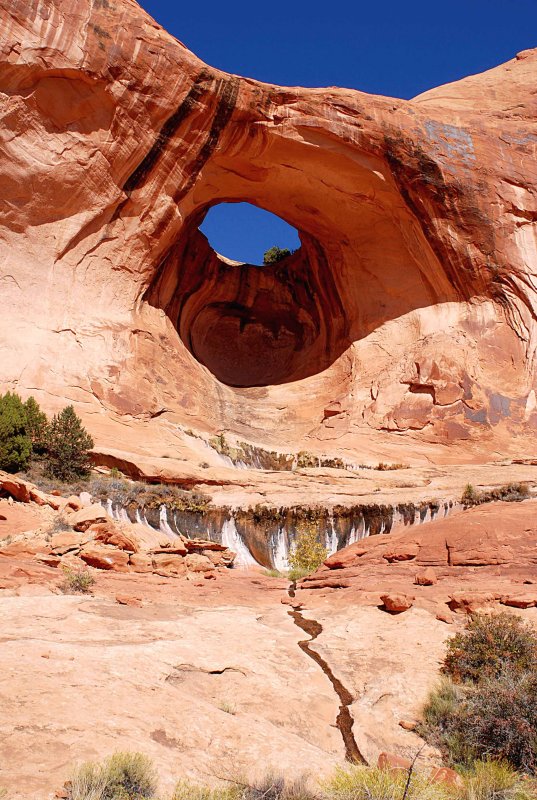 Bow Tie Arch, passed on the way to Corona Arch